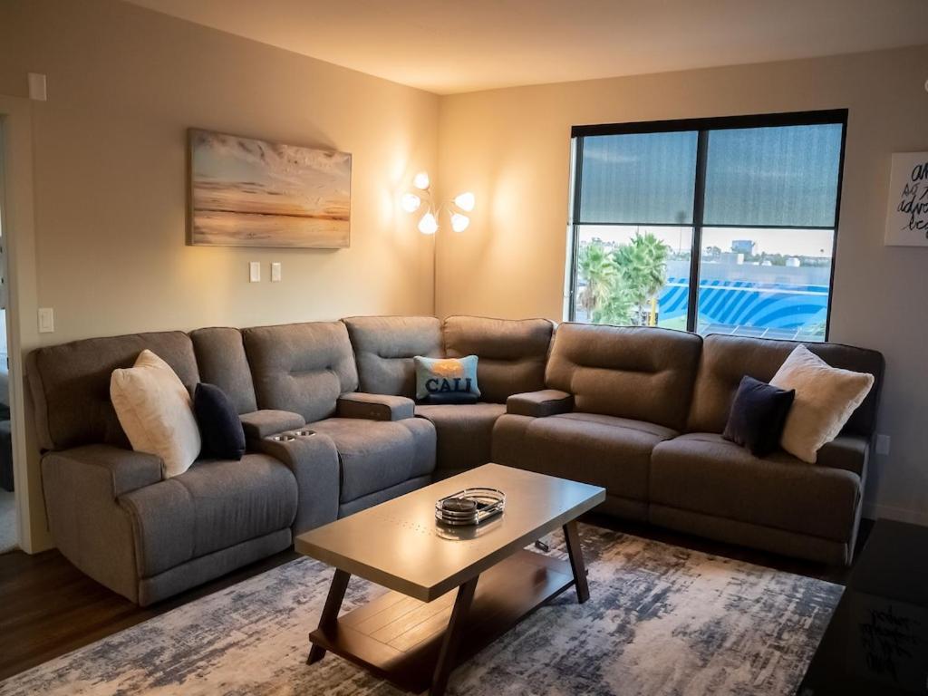 Smart & Luxurious ~ Mins To Disney ~ Queen Beds Anaheim Exterior foto